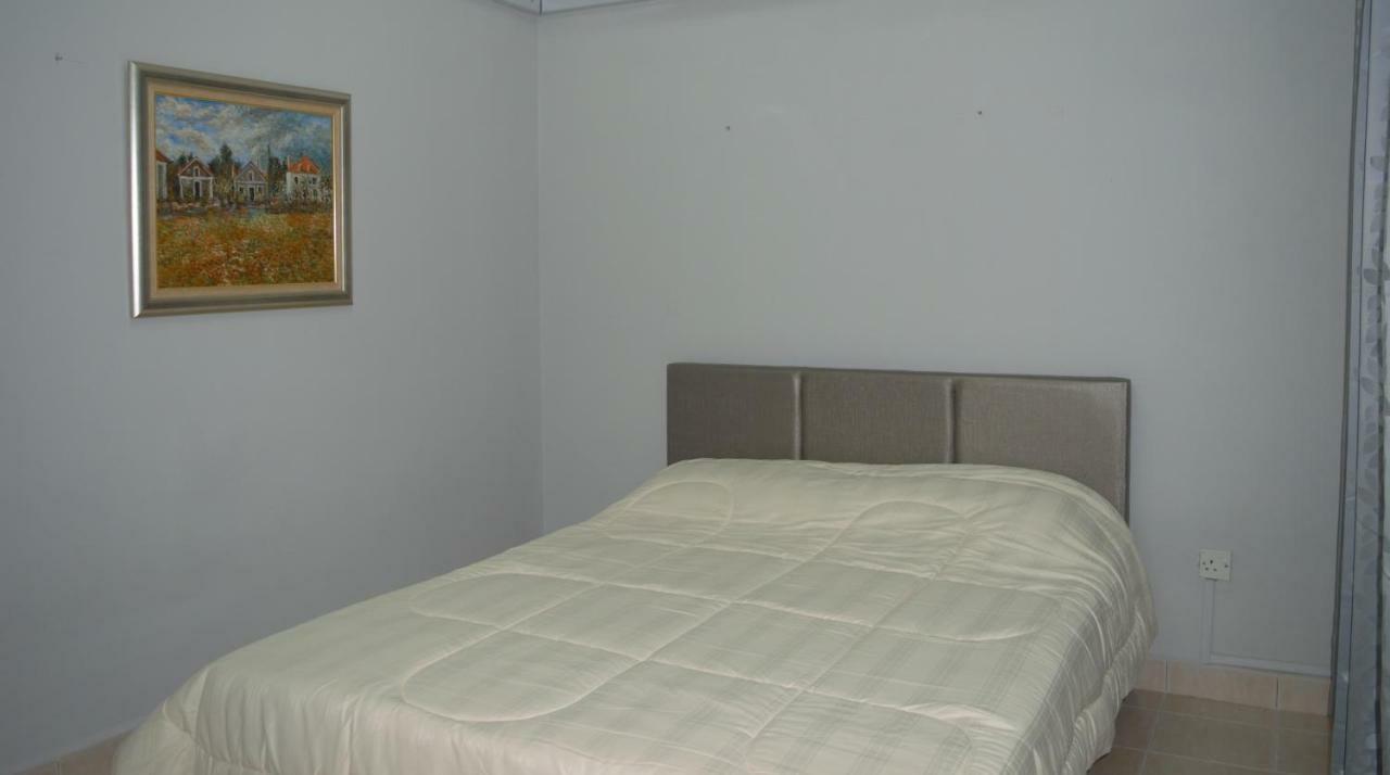 Gallery@7Homestay Шах Алам Екстериор снимка