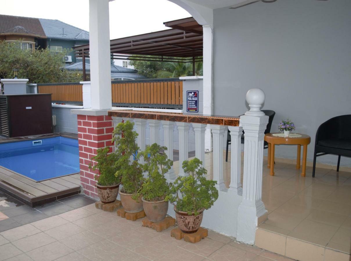Gallery@7Homestay Шах Алам Екстериор снимка